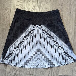 Prana Black and Gray A-Line Skirt